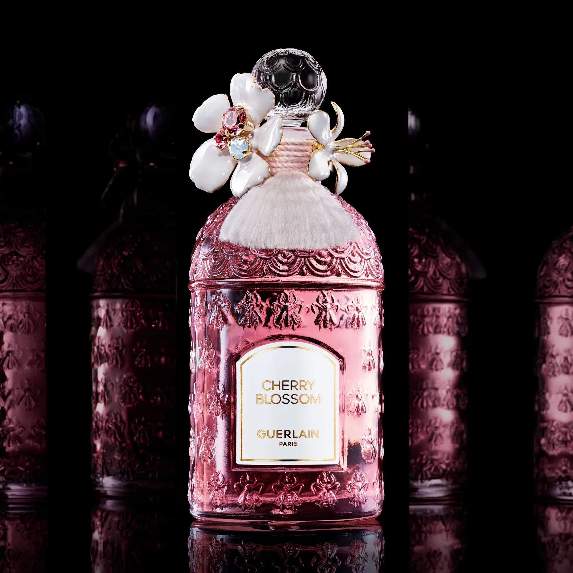 法国娇兰Guerlain : 精致护肤珠宝彩妆与香氛世家Guerlain